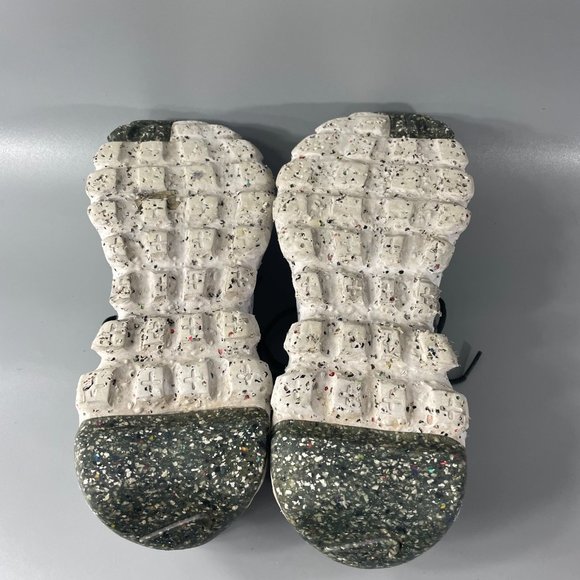 Nike Space Hippie 04 CZ6398 010 Black/Volt-White New Men's Size 8.5 - Picture 9 of 14